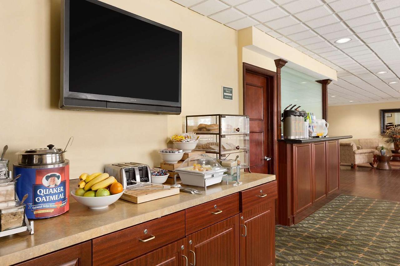 Country Inn & Suites By Radisson, Fredericksburg South I-95 , Va エクステリア 写真