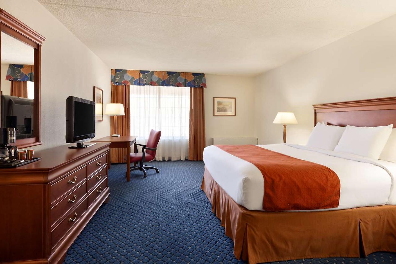 Country Inn & Suites By Radisson, Fredericksburg South I-95 , Va エクステリア 写真