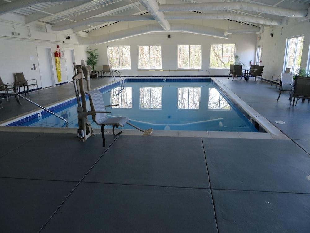 Country Inn & Suites By Radisson, Fredericksburg South I-95 , Va エクステリア 写真