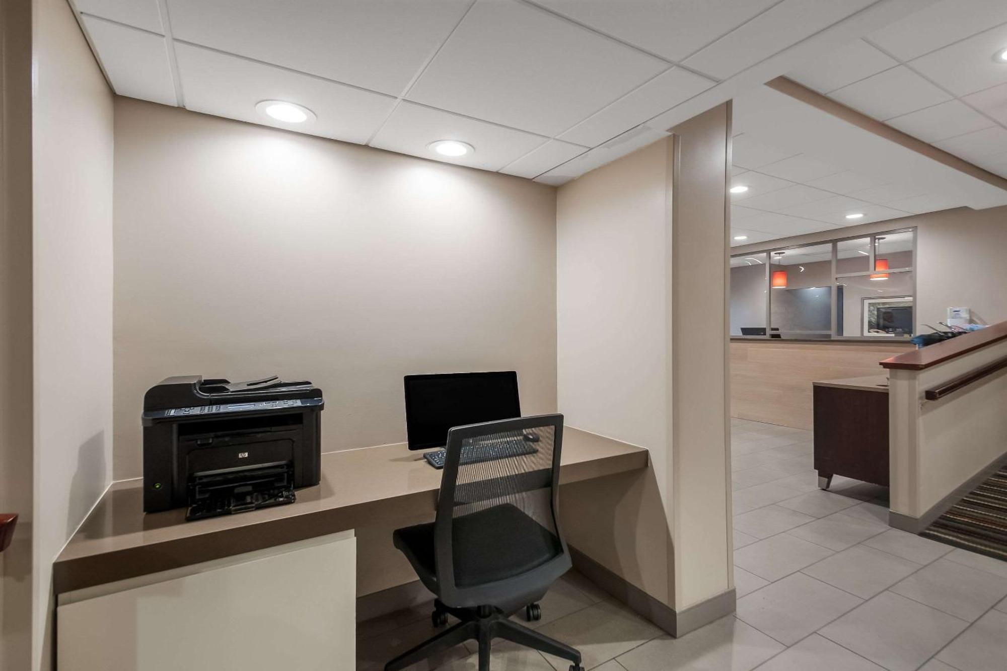 Country Inn & Suites By Radisson, Fredericksburg South I-95 , Va エクステリア 写真