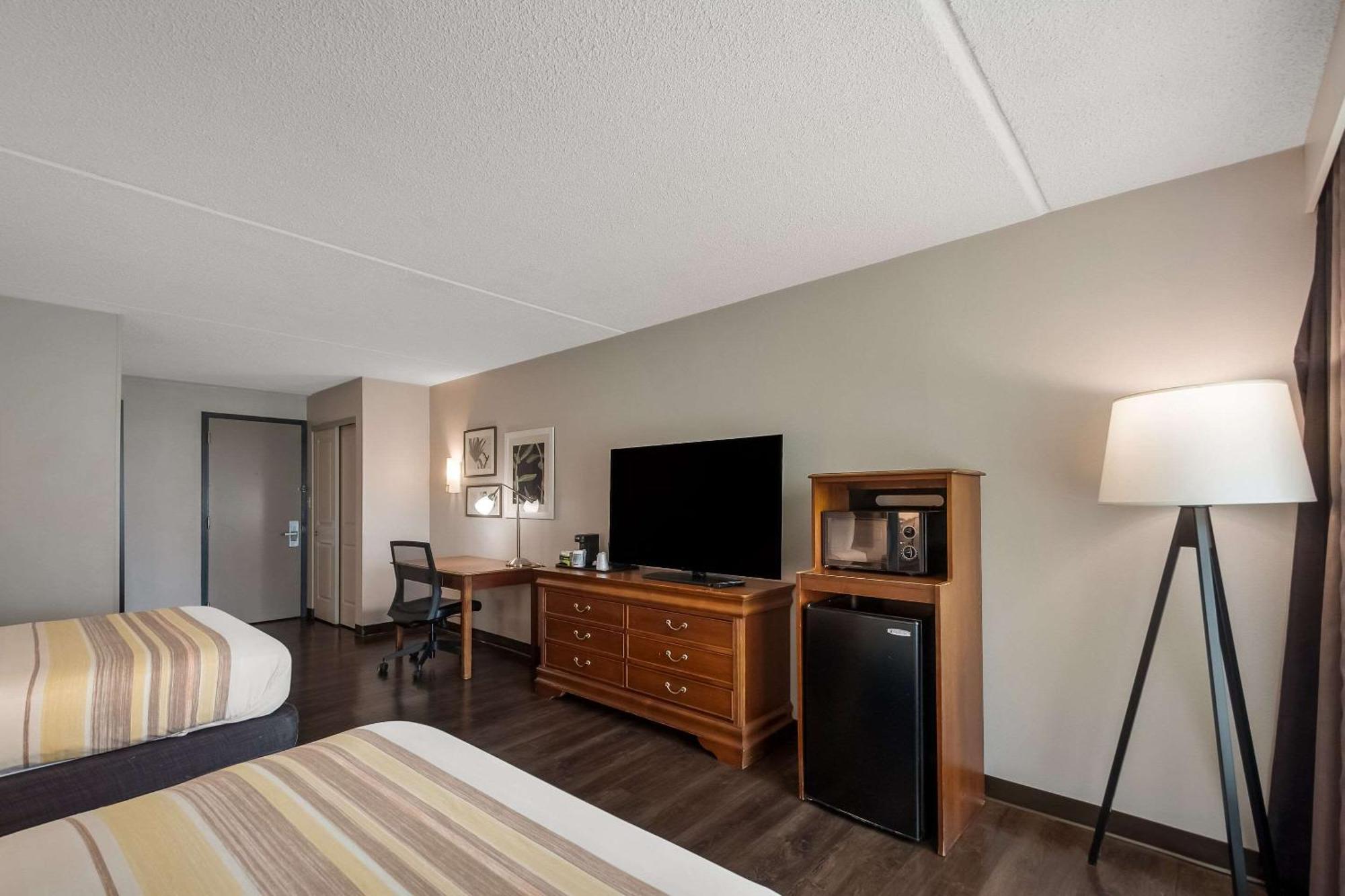 Country Inn & Suites By Radisson, Fredericksburg South I-95 , Va エクステリア 写真