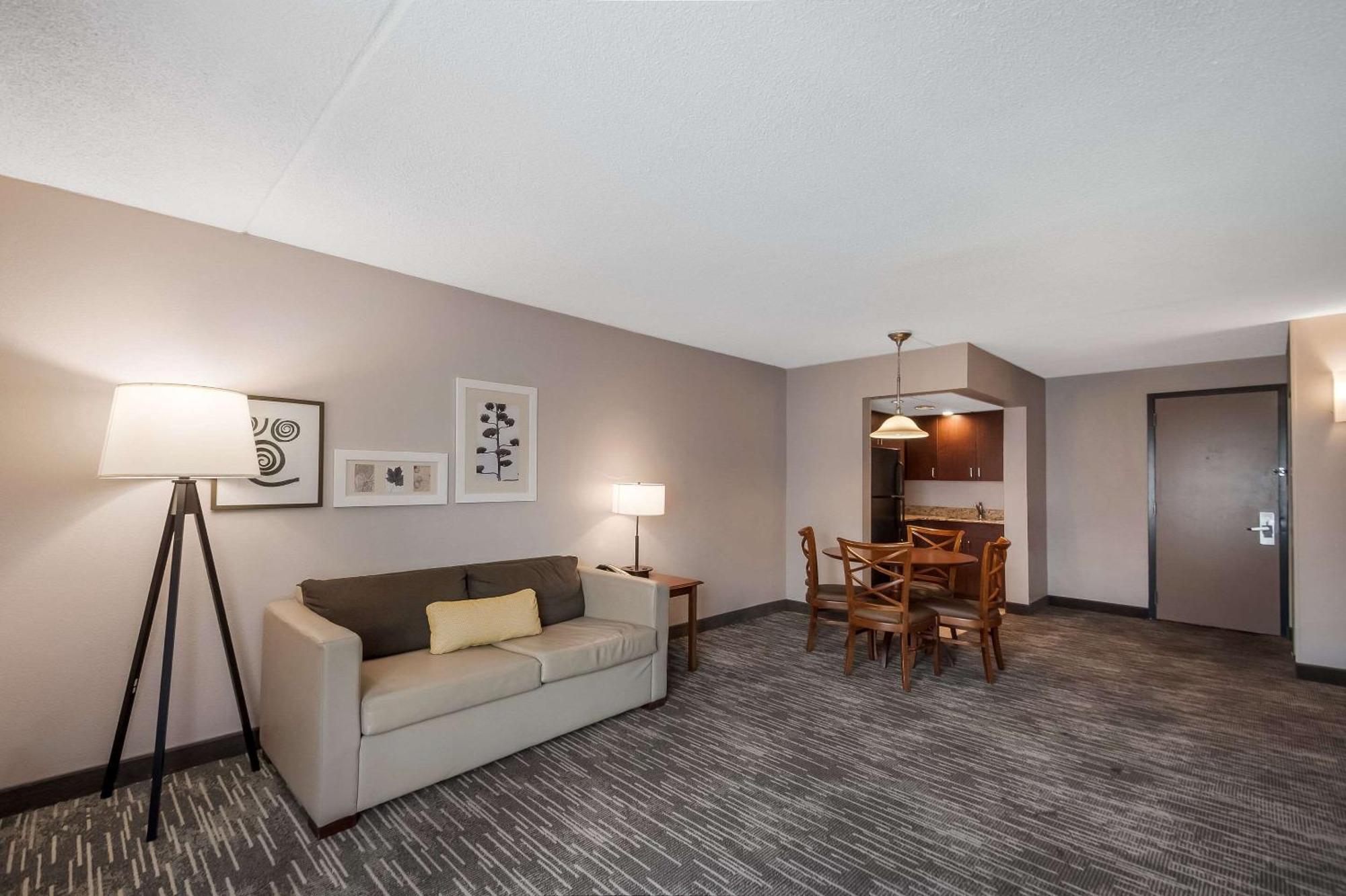 Country Inn & Suites By Radisson, Fredericksburg South I-95 , Va エクステリア 写真