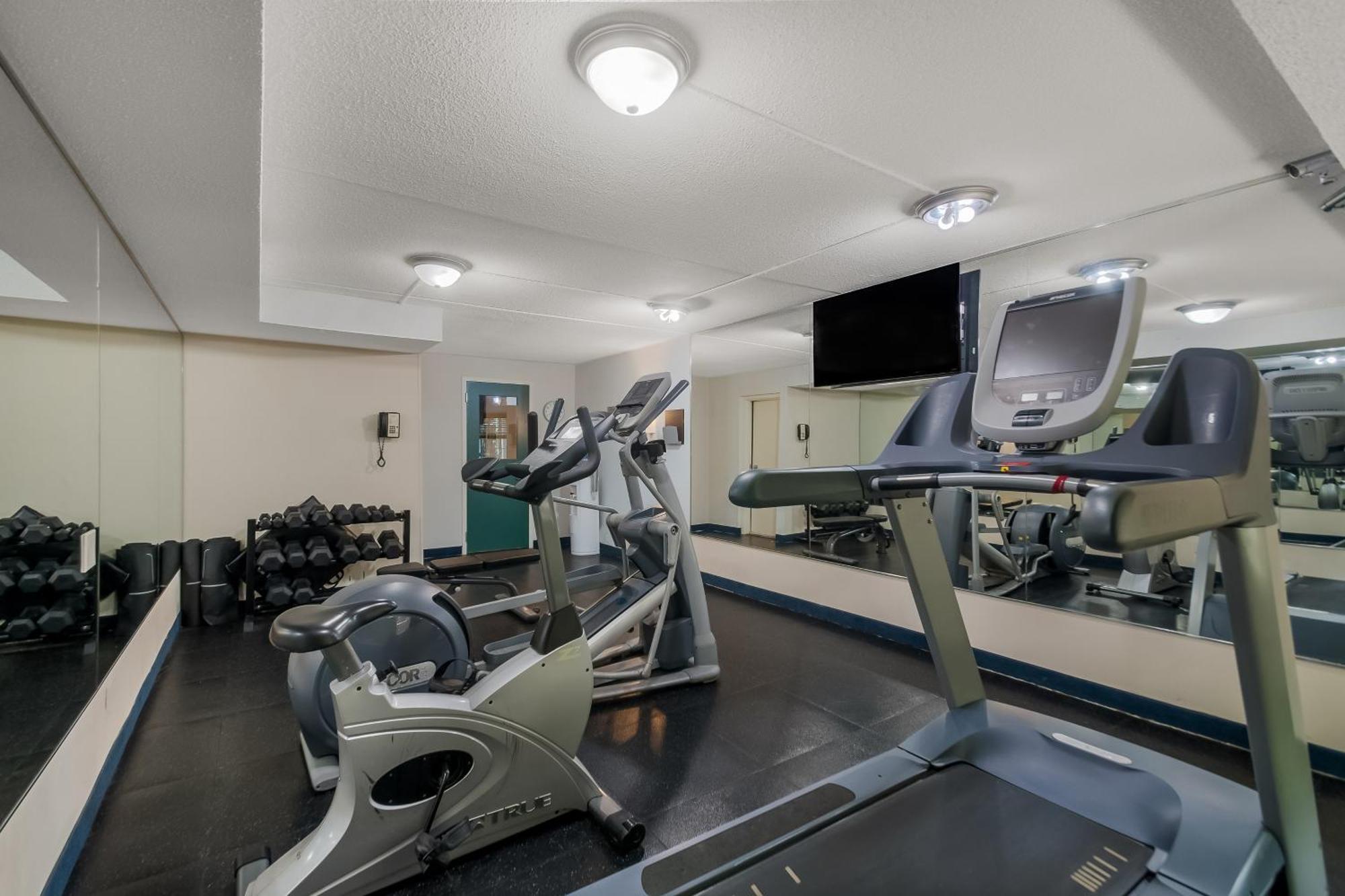 Country Inn & Suites By Radisson, Fredericksburg South I-95 , Va エクステリア 写真