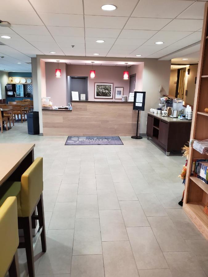 Country Inn & Suites By Radisson, Fredericksburg South I-95 , Va エクステリア 写真
